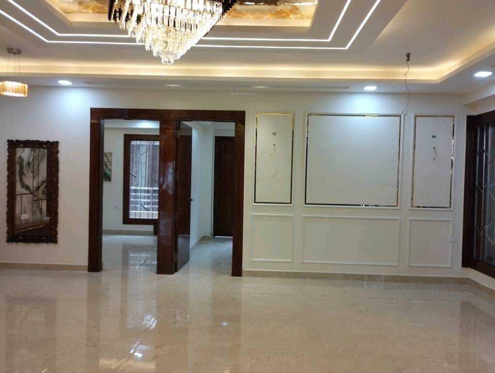  ultra luxury floors Living Area