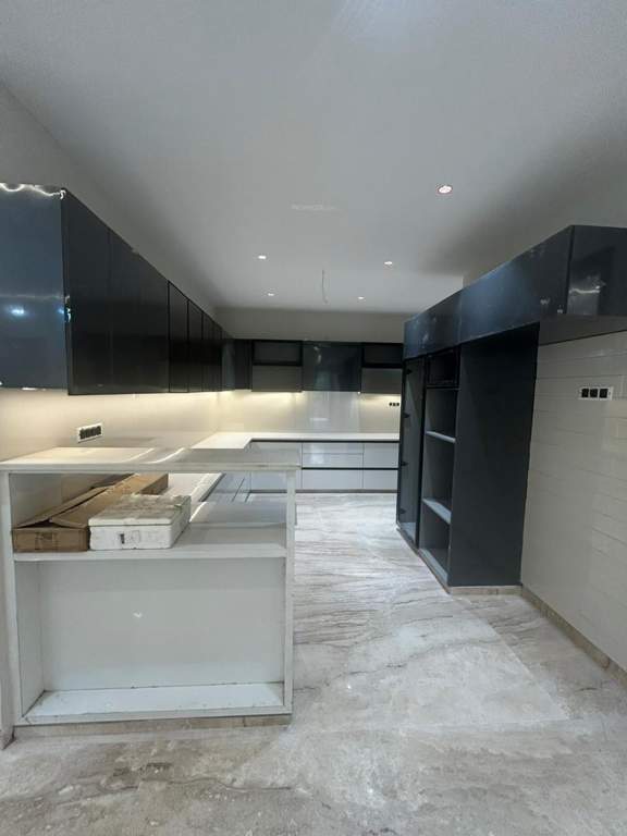  luxuries floors Kitchen