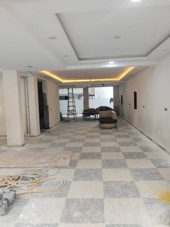  luxuries floors Living Area