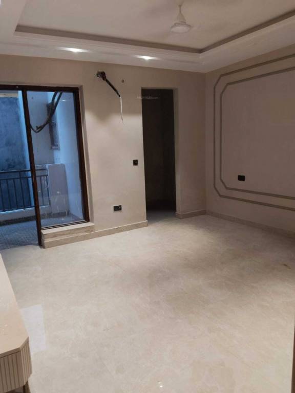 builder floors Bedroom