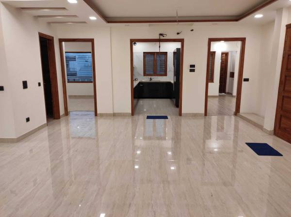  level-up-luxury-floors Kitchen