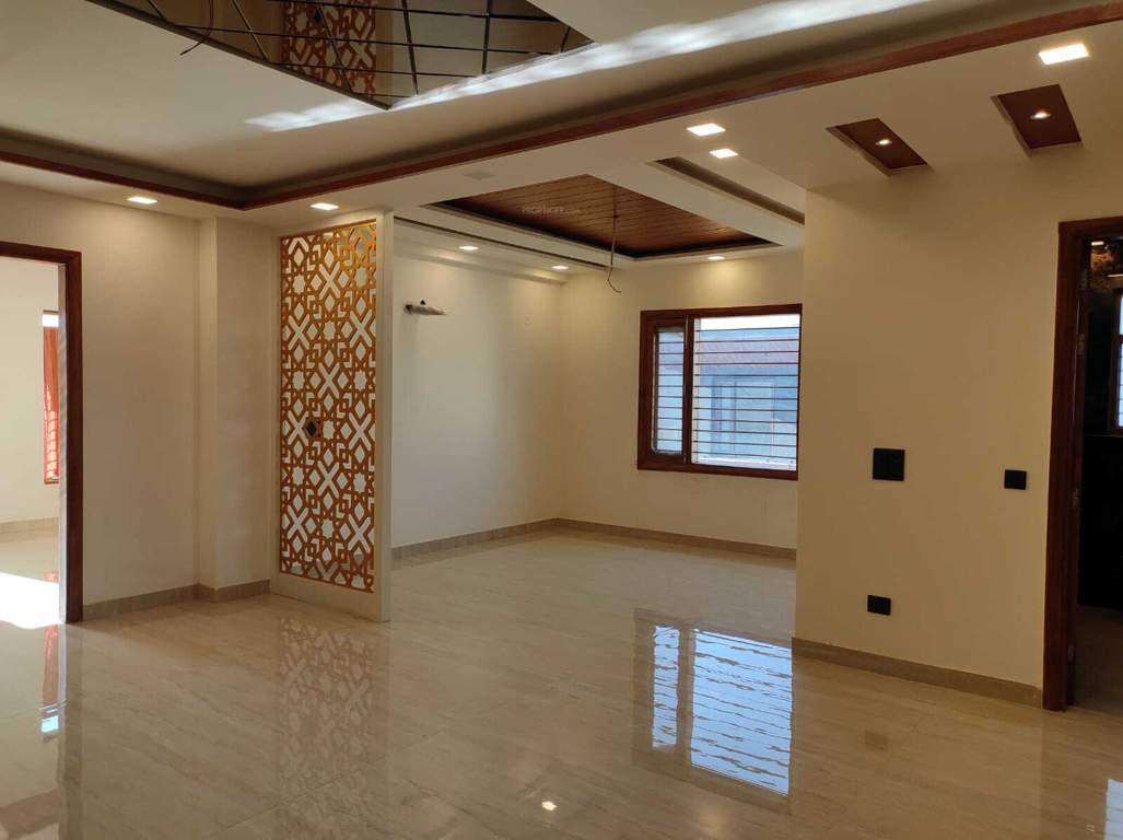 level up luxury floors Living Area