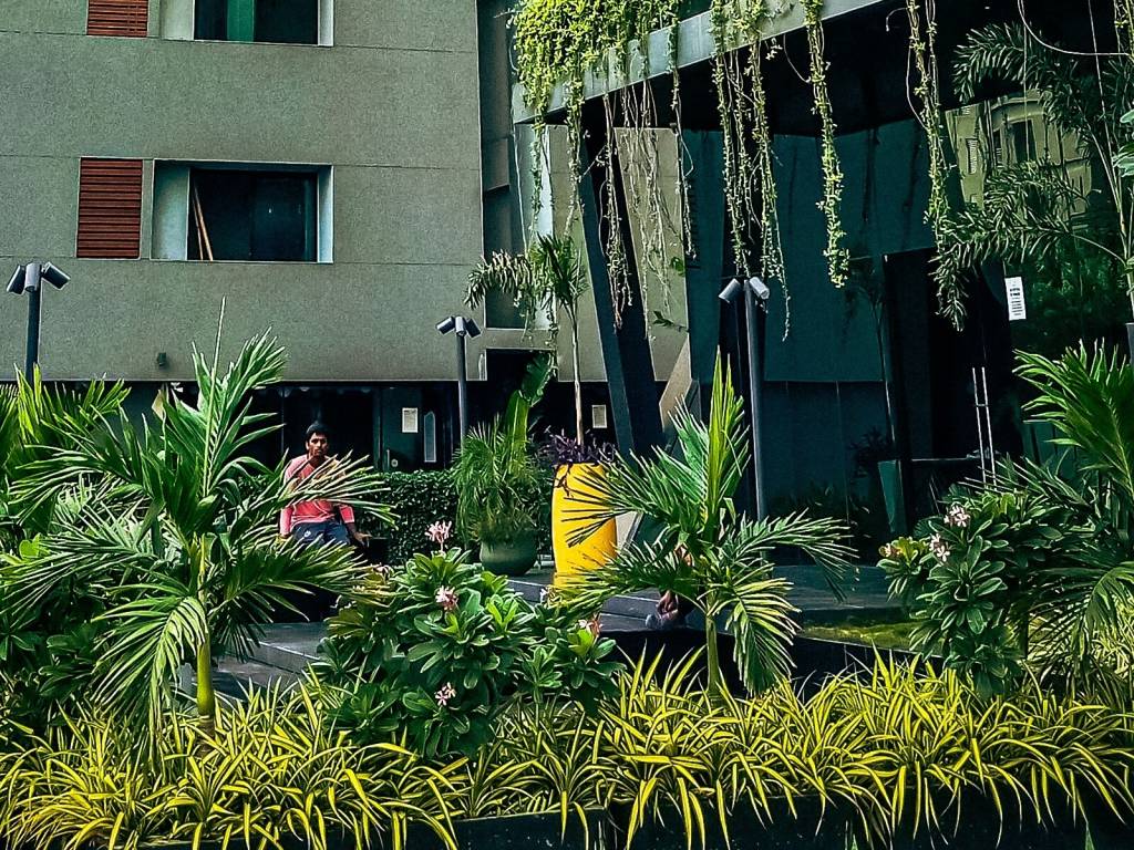 spectrum Construction Status Aug 25