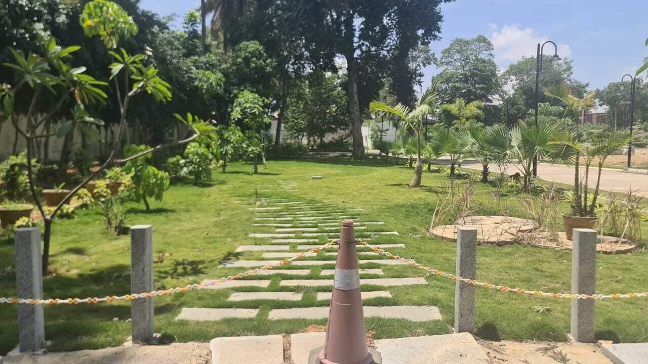  dreamcatchers Landscaped Gardens