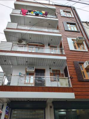  luxury-builder-floors Elevation