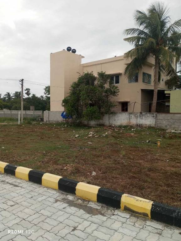  sl nagar Plot