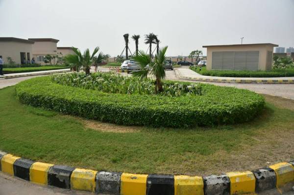  the-atrium Landscaped Gardens