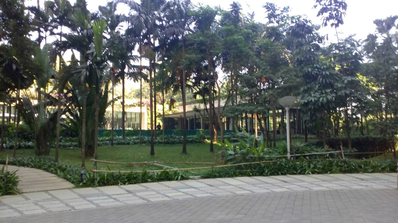 Oberoi Splendor