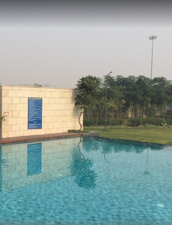 emerald hills exclusive plots Swimming Pool