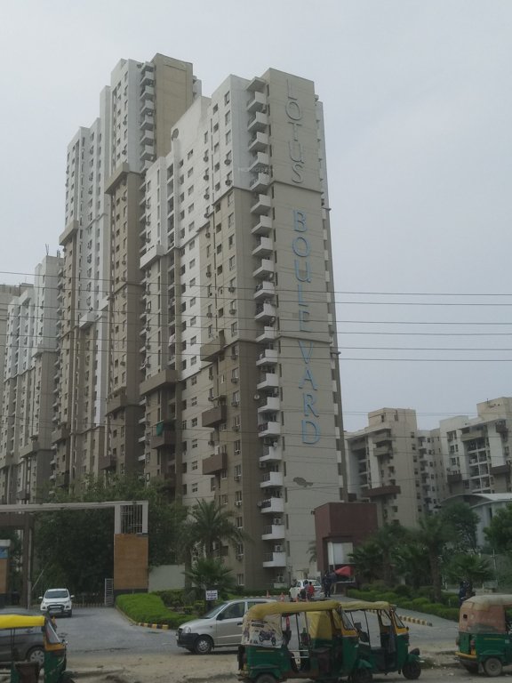  lotus boulevard espacia Images for Project