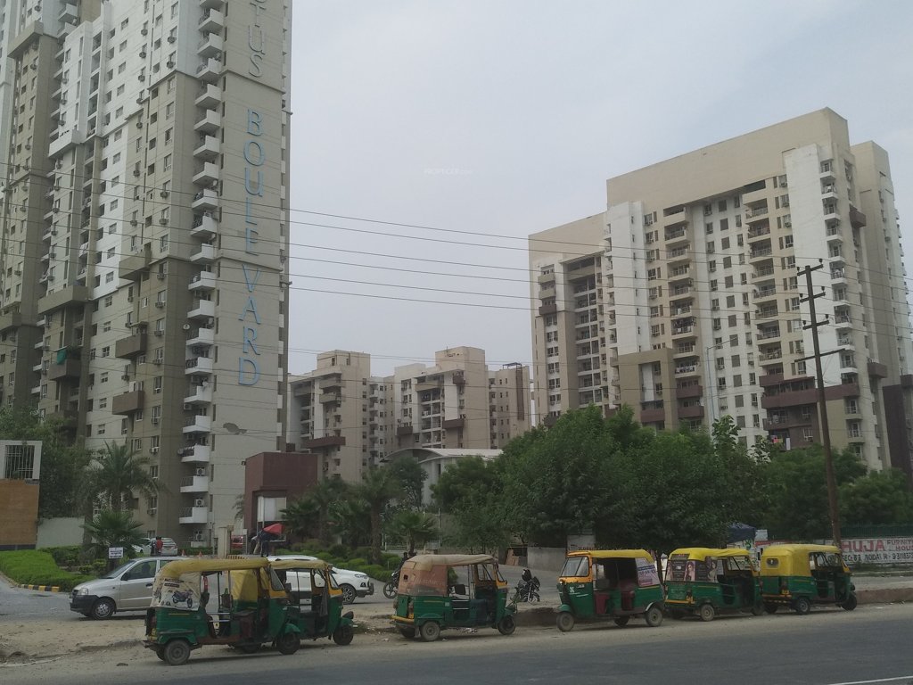  lotus boulevard espacia Images for Project