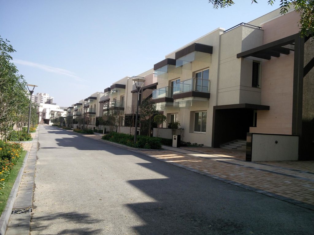  international city Images for Project