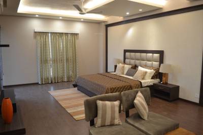 Bedroom privvy-the-address Bedroom