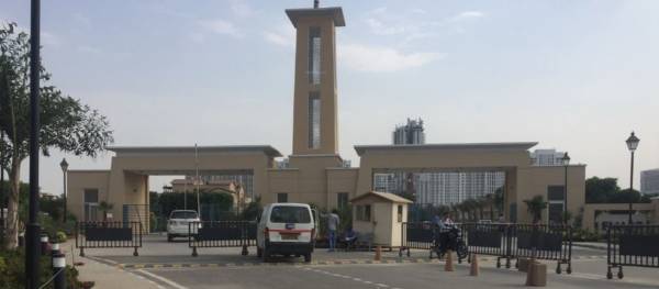  emerald-floors-premier-phase-3 Gated Community