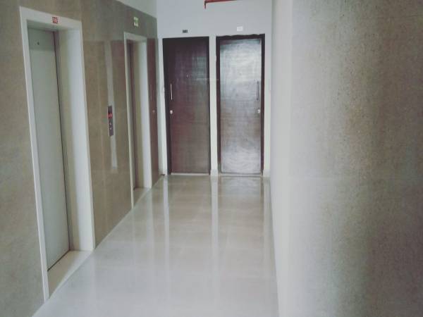  oasis Lift Available