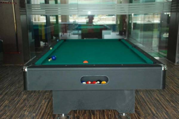 Billiards/ Snooker Table sapphire Billiards/ Snooker Table