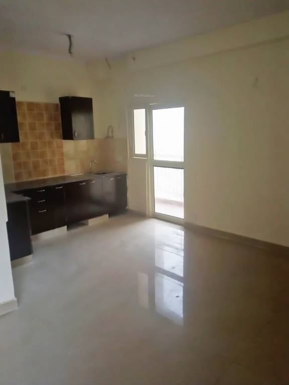  golf city Dining Area