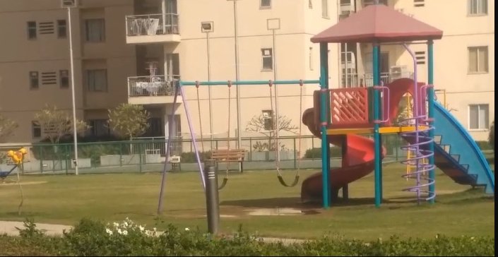  uptown Children's play area