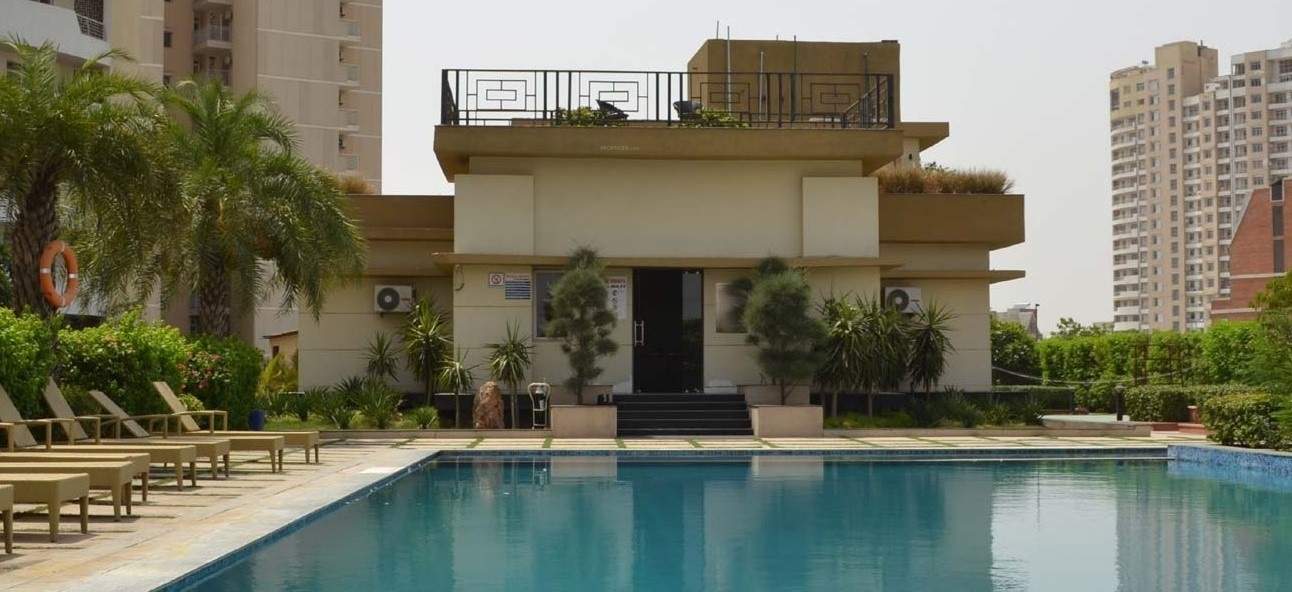  vedaanta floors Club House