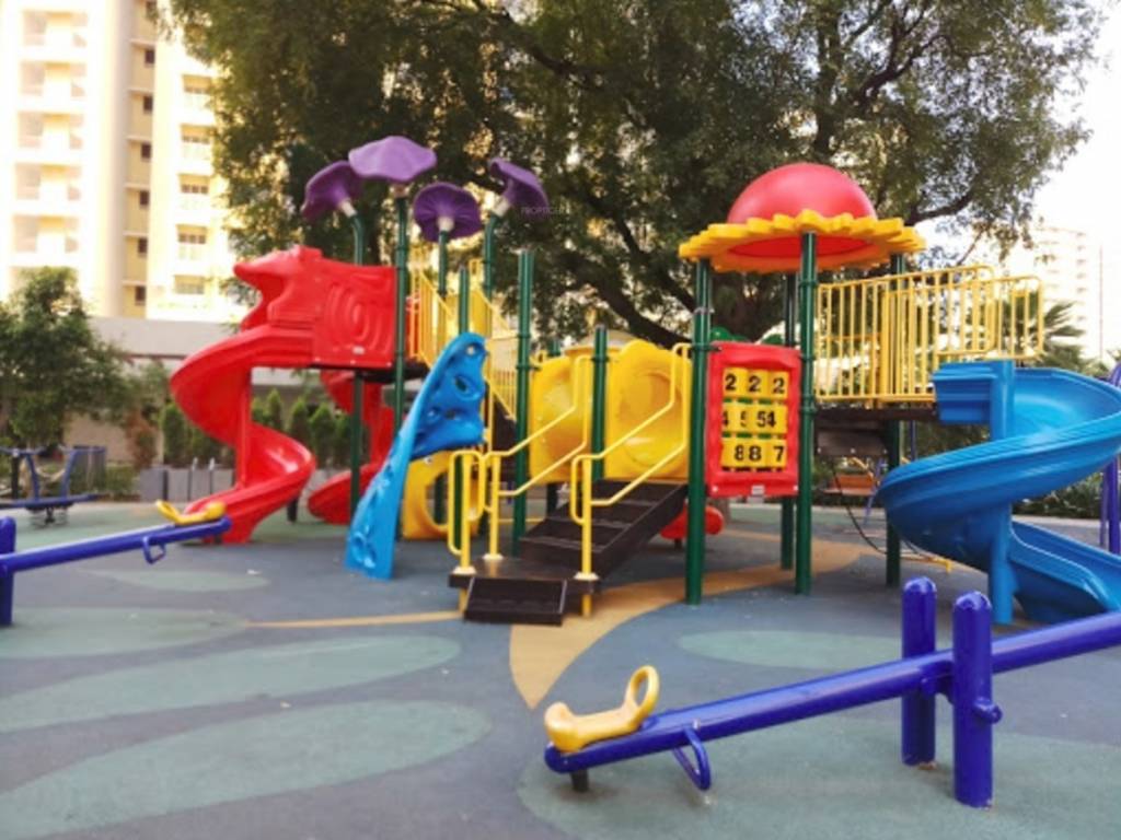  the meadows Children's play area