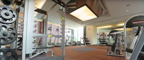 Gymnasium amenities of Kalpataru Towers