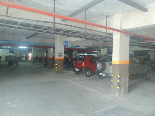  kensington-gardens Car Parking