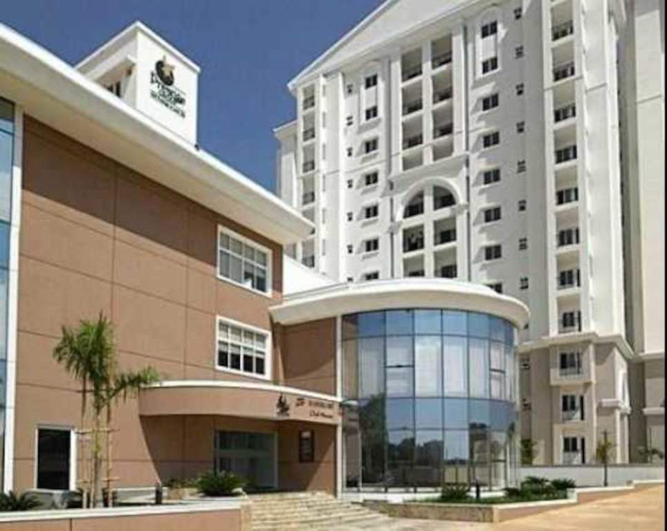  kensington gardens Club House