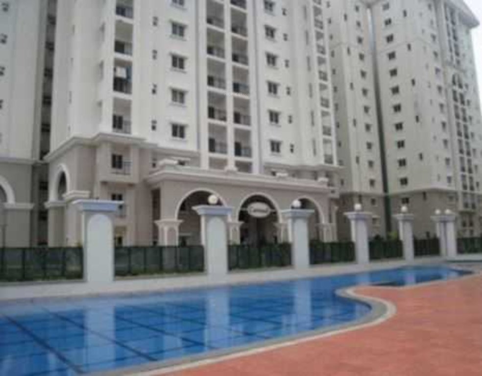  kensington gardens Swimming Pool