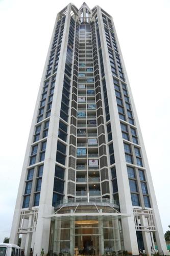  pinnacle Images for Elevation of Mantri Pinnacle