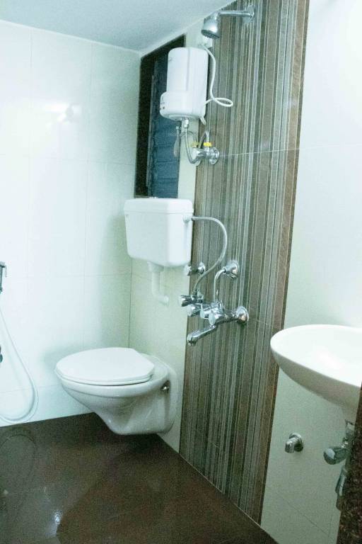 Images for Main Other of Veena Velocity