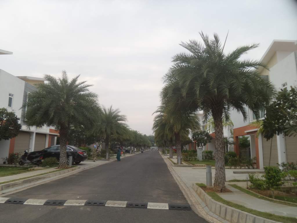 villa viviana Street Lighting