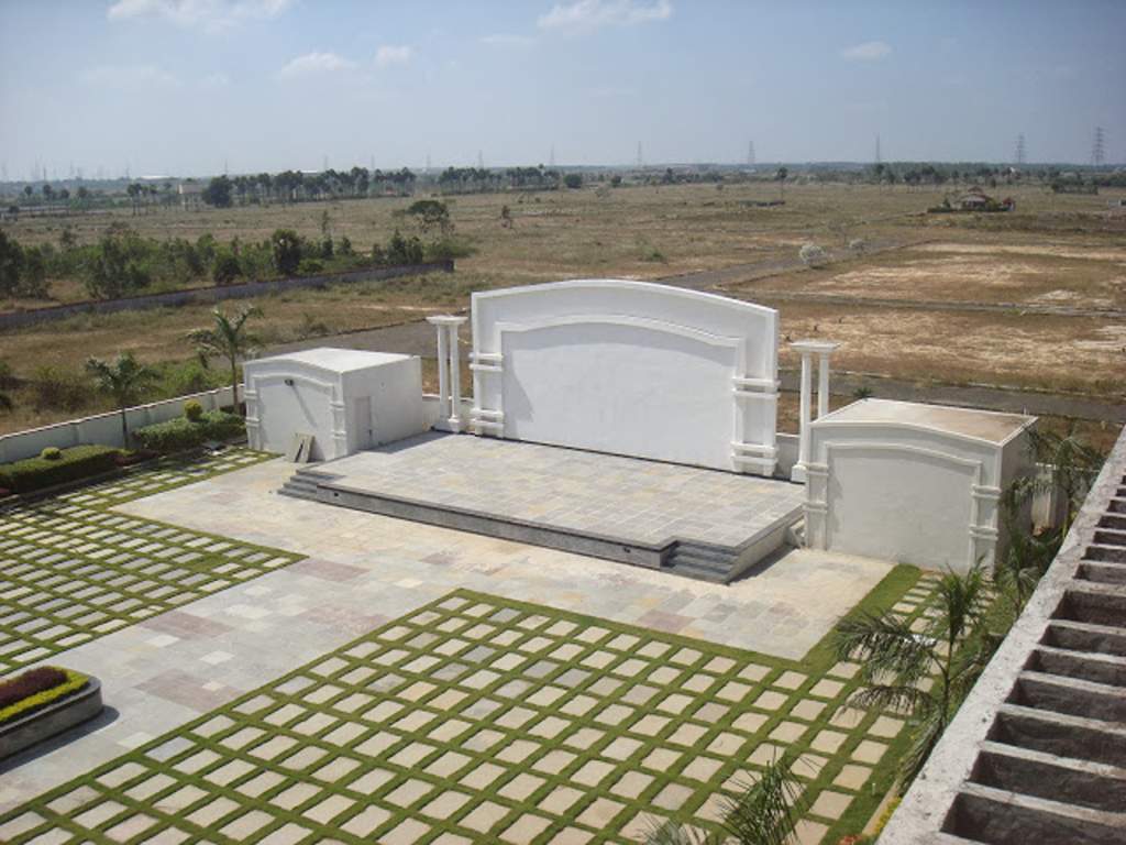  central Images for Amenities of Mahidhara Central