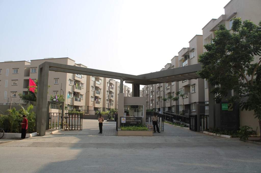  bollineni hillside 2 Entrance Gate Security Cabin