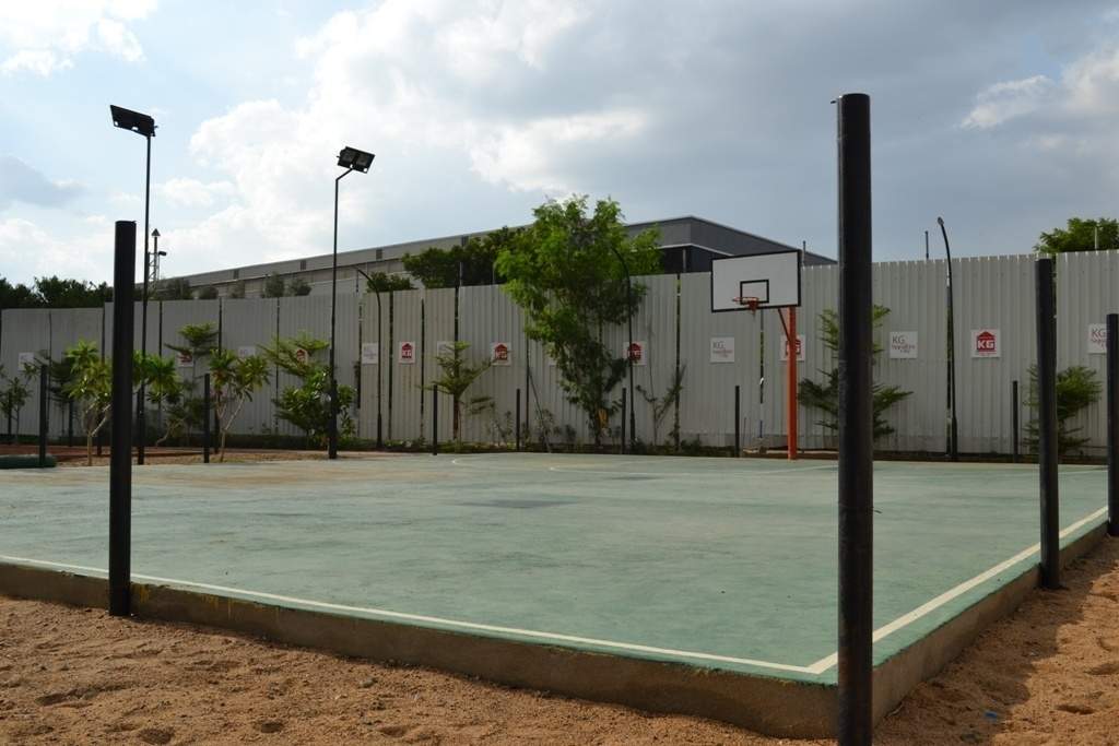  signature city Basketball Court