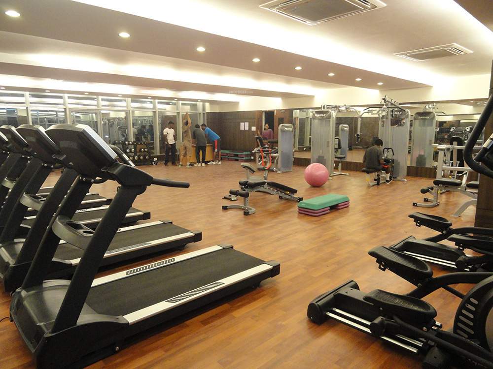  signature city Gymnasium