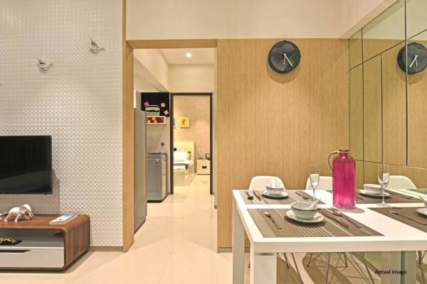  global-city Dining Area