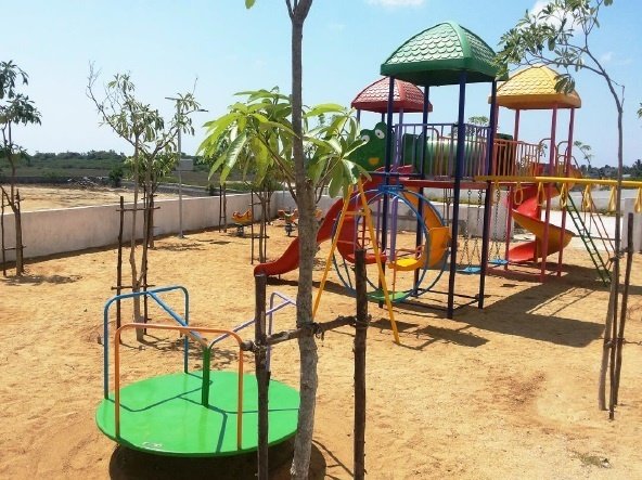  swanlake Children's play area