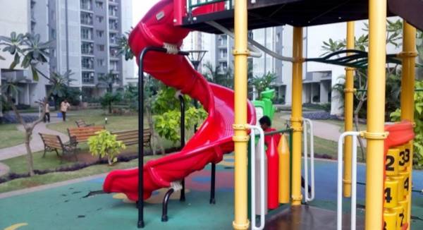  octacrest Children's play area