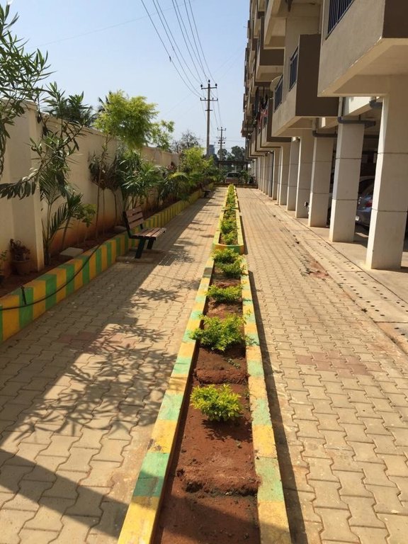  silver bell Jogging Track