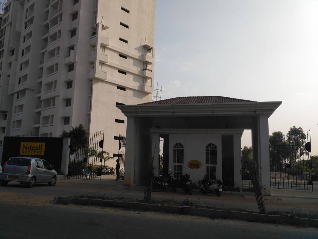  hyde park Gated Community