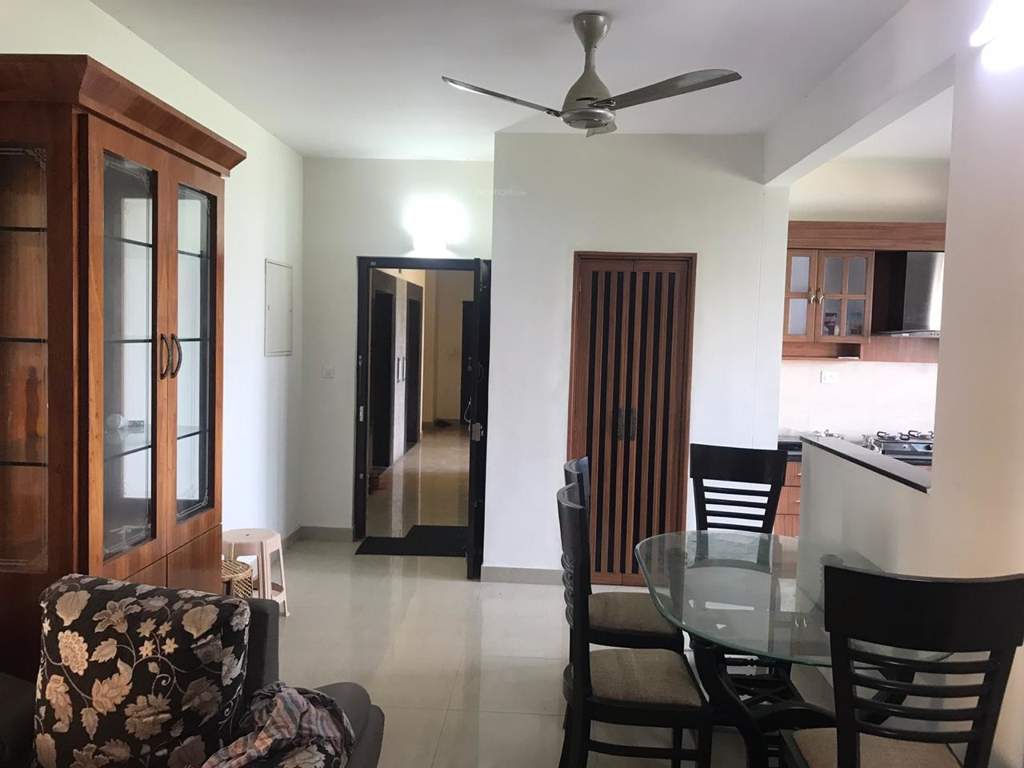  grande Dining Area
