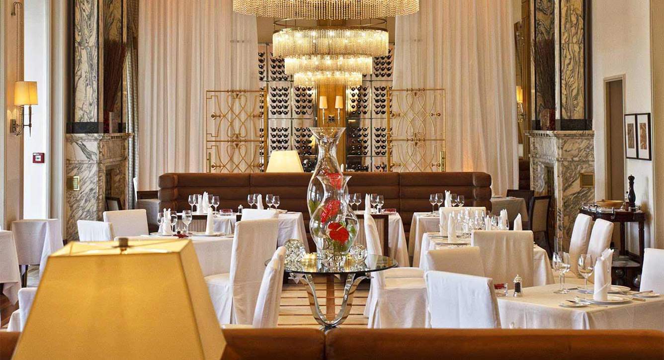  world crest Images for Amenities of Lodha World Crest