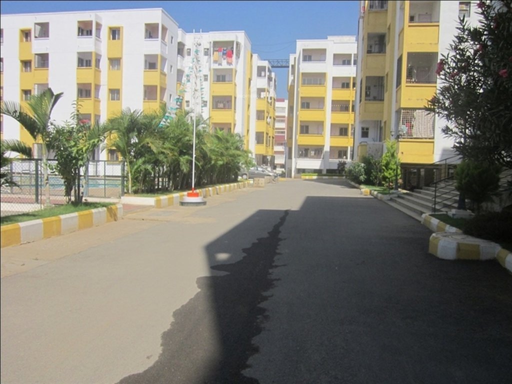  mahavir Internal Roads & Footpaths