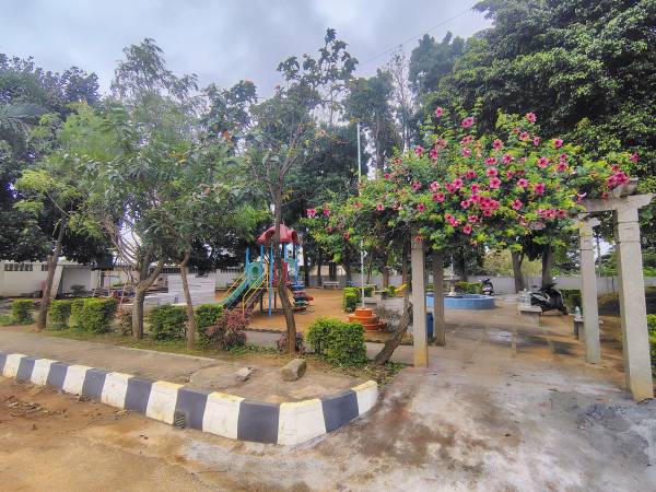  aangan Children's play area