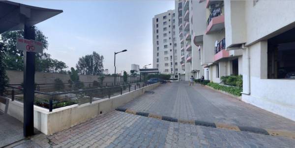 Others lake-front-estate Others