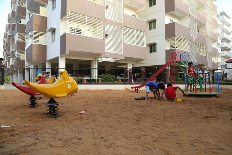 arcade Images for Amenities of Deccan Arcade