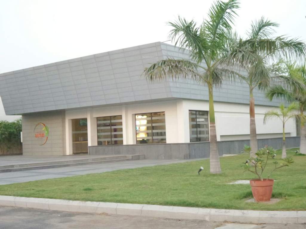 aurum villas Club House