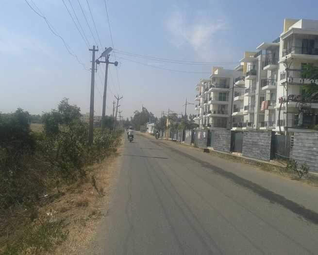  heirloom Internal Roads