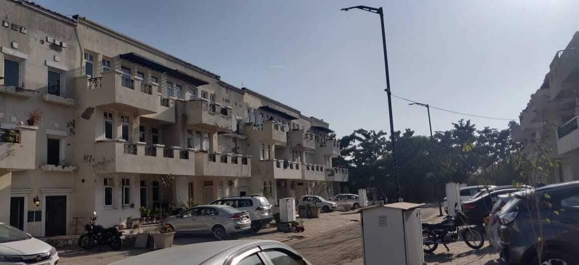  the terraces villa floors Car Parking