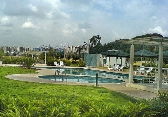 flora Swimming Pool